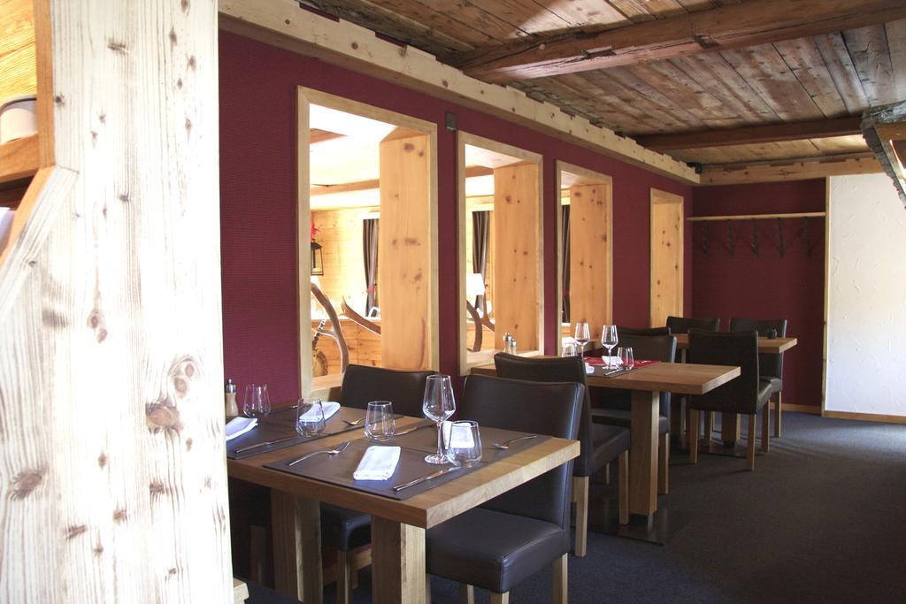 Hotel Walliserkanne Grächen Extérieur photo