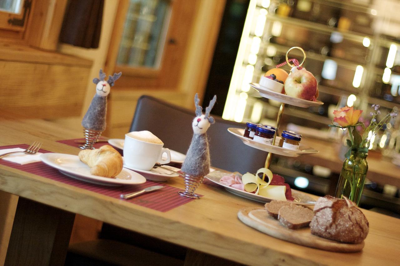 Hotel Walliserkanne Grächen Extérieur photo