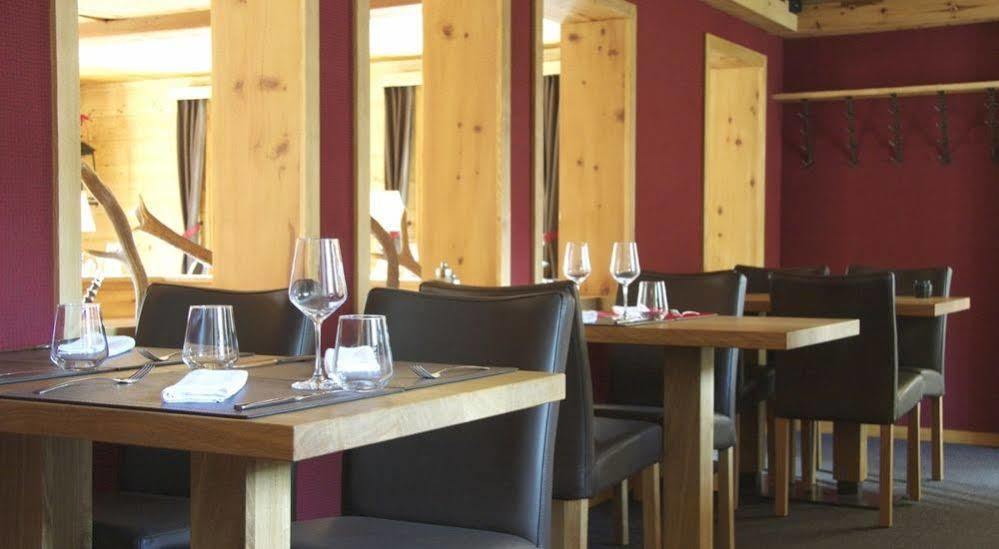 Hotel Walliserkanne Grächen Extérieur photo