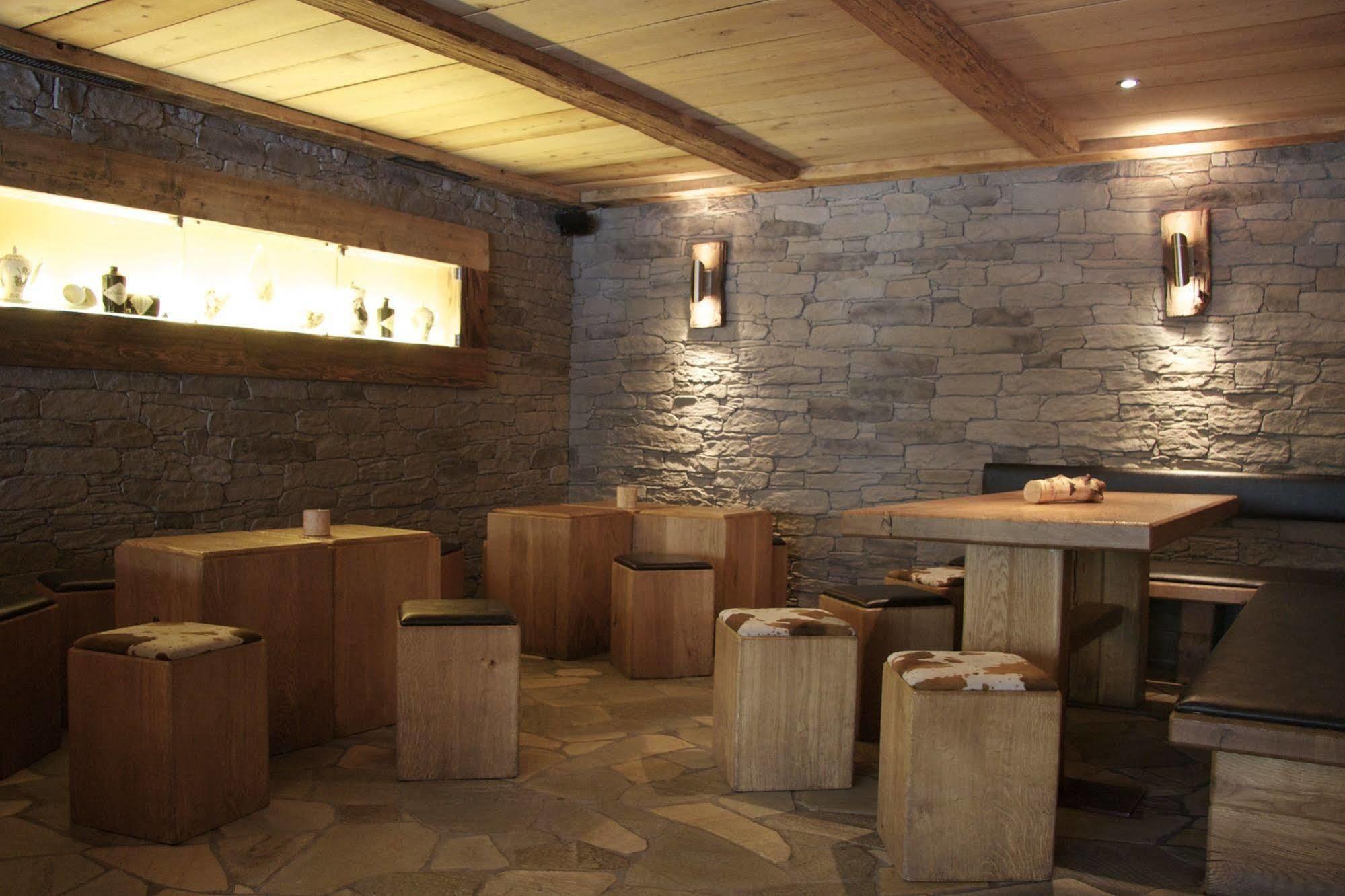 Hotel Walliserkanne Grächen Extérieur photo