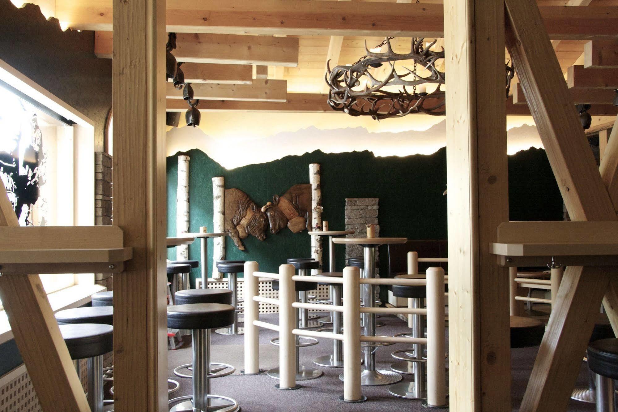 Hotel Walliserkanne Grächen Extérieur photo