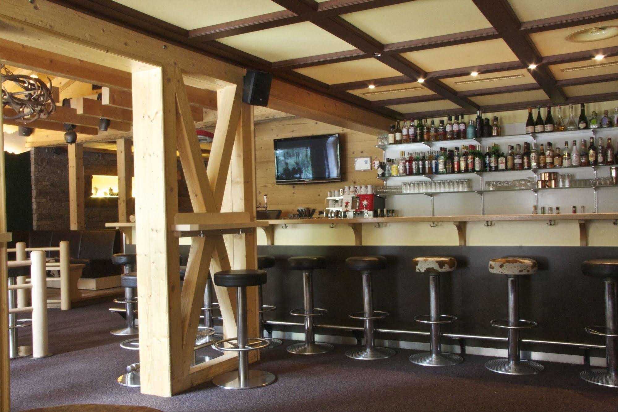 Hotel Walliserkanne Grächen Extérieur photo